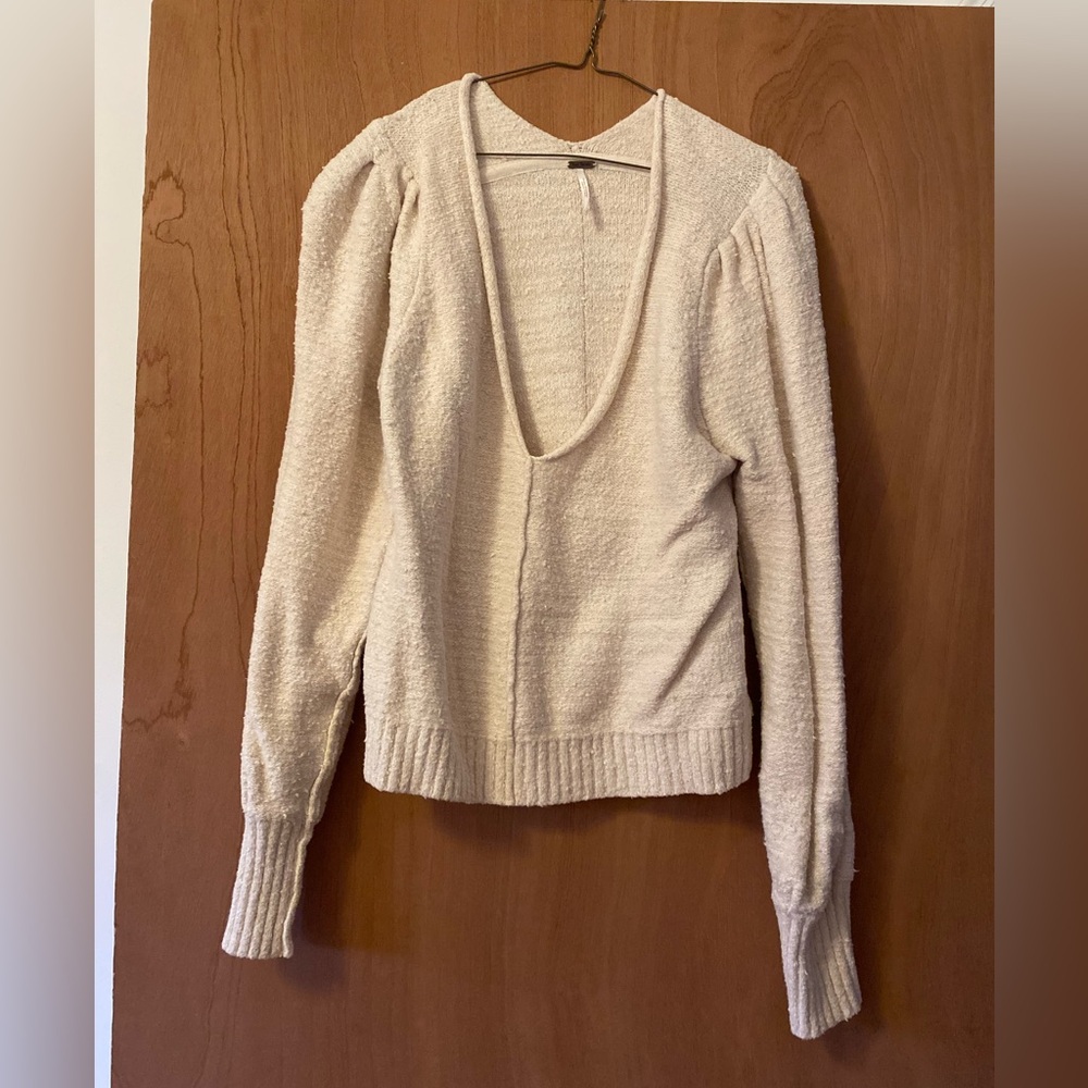 V neck cream sweater